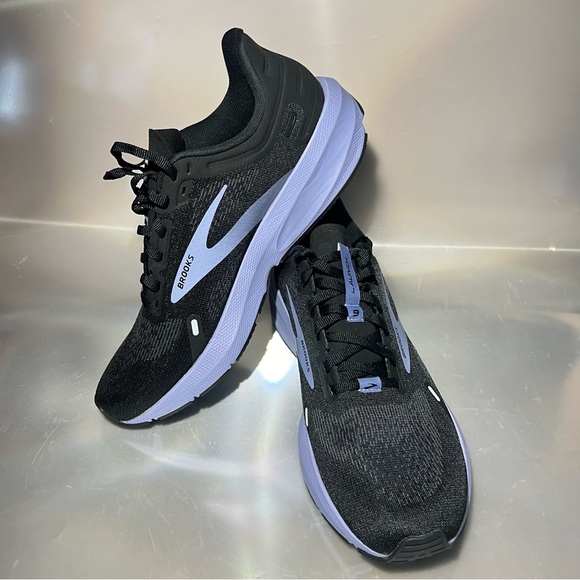 BROOKS Launch 9. Size W US10.5. Brand New. Running Shoes. Without Box - Picture 7 of 12